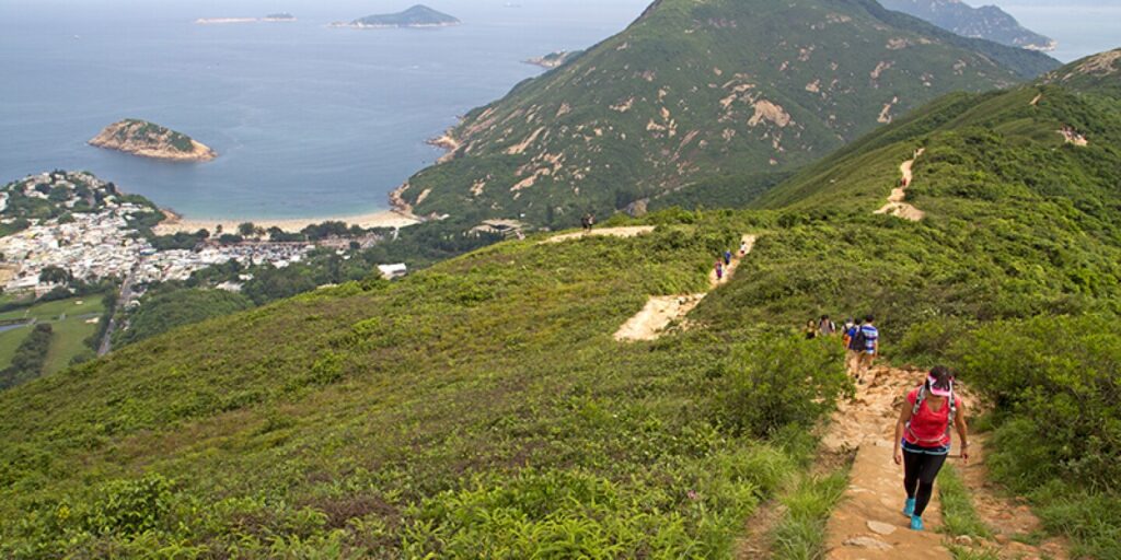 Hiking the Dragon’s Back