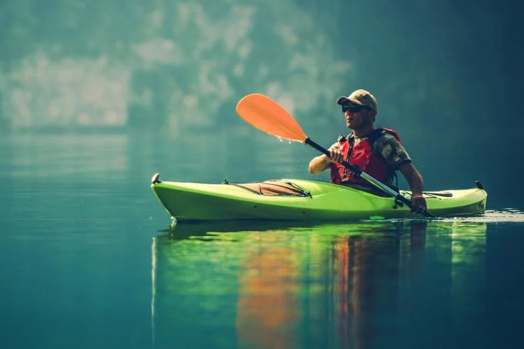 Moraine Lake Guide To Visiting In Canada TodayTraveling