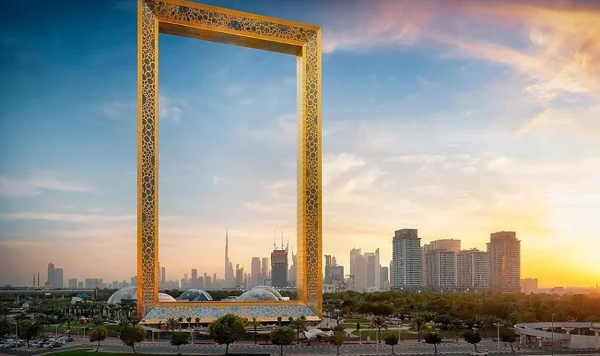 Crowd Levels and Peak Hours Explained