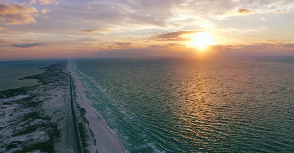 Lifestyle Comparison Gulf Coast vs Atlantic Coast