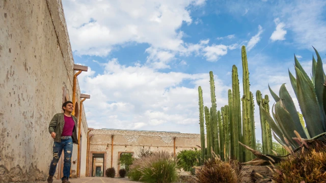 Explore Presidio San Agustín del Tucson