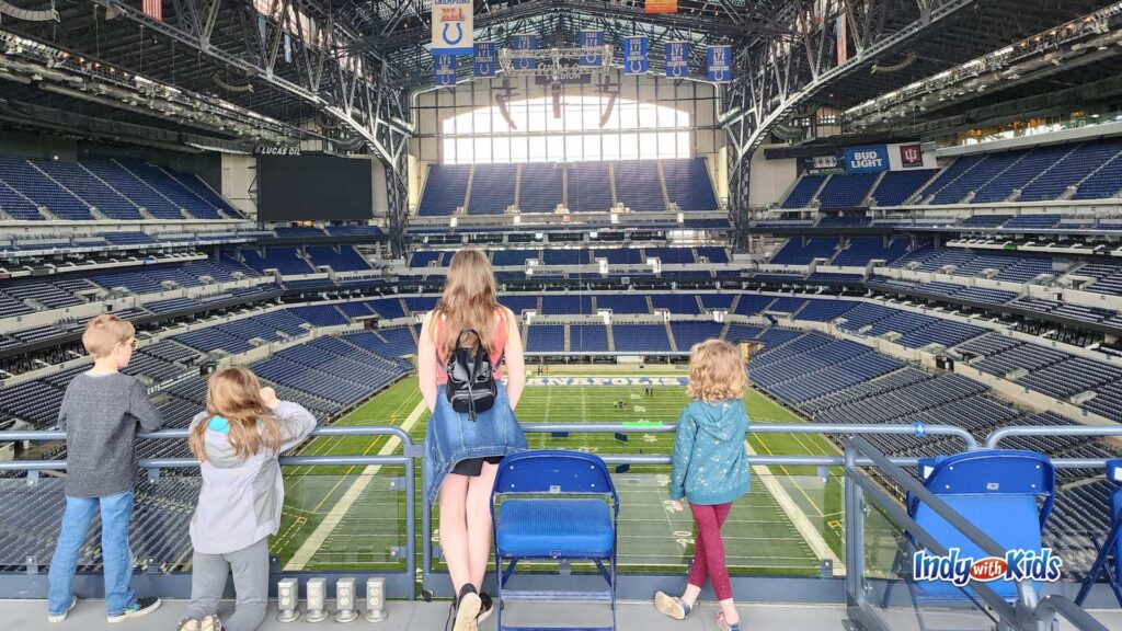 Tour Lucas Oil Stadium