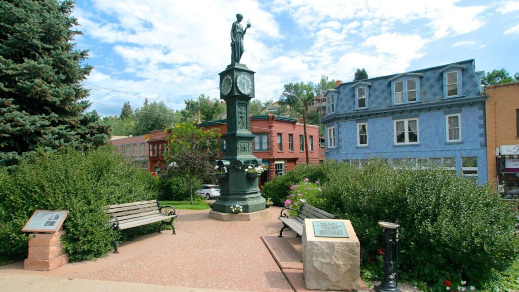 Visit Manitou Springs