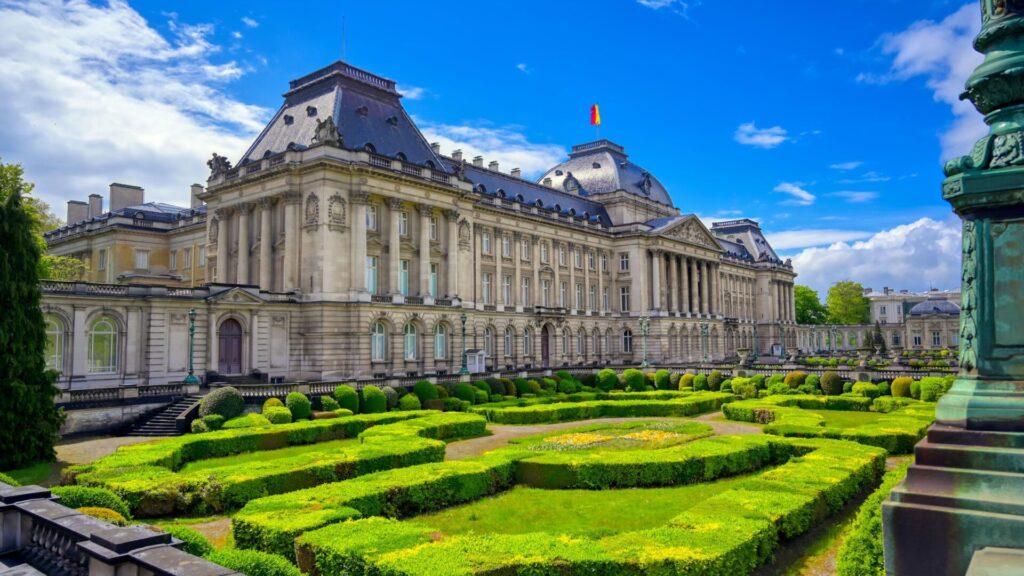 Visit the Royal Palace of Brussels