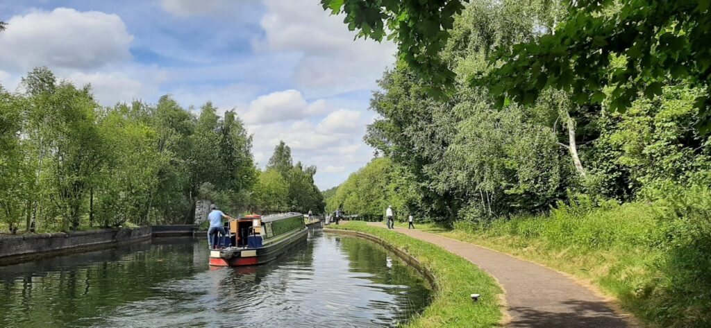 Walk Along Birmingham Canals