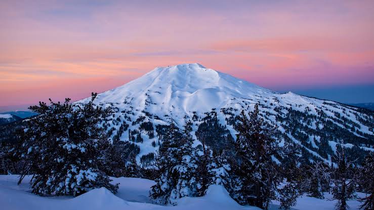 Best Snowy Christmas Vacation Ideas
